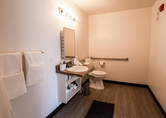 Apartment Chic Retreat In Tolleson For 2 Guests Cashion