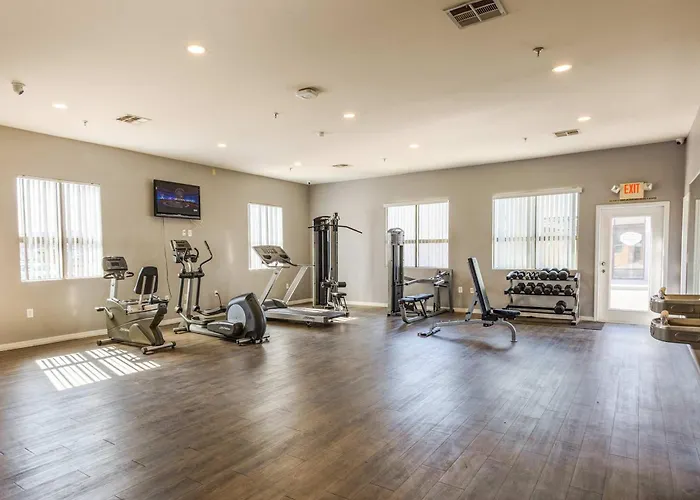 Chic Retreat In Tolleson For 2 Guests Apartment